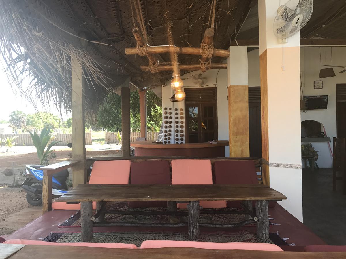 The Coconut Hotel Pottuvil Kültér fotó